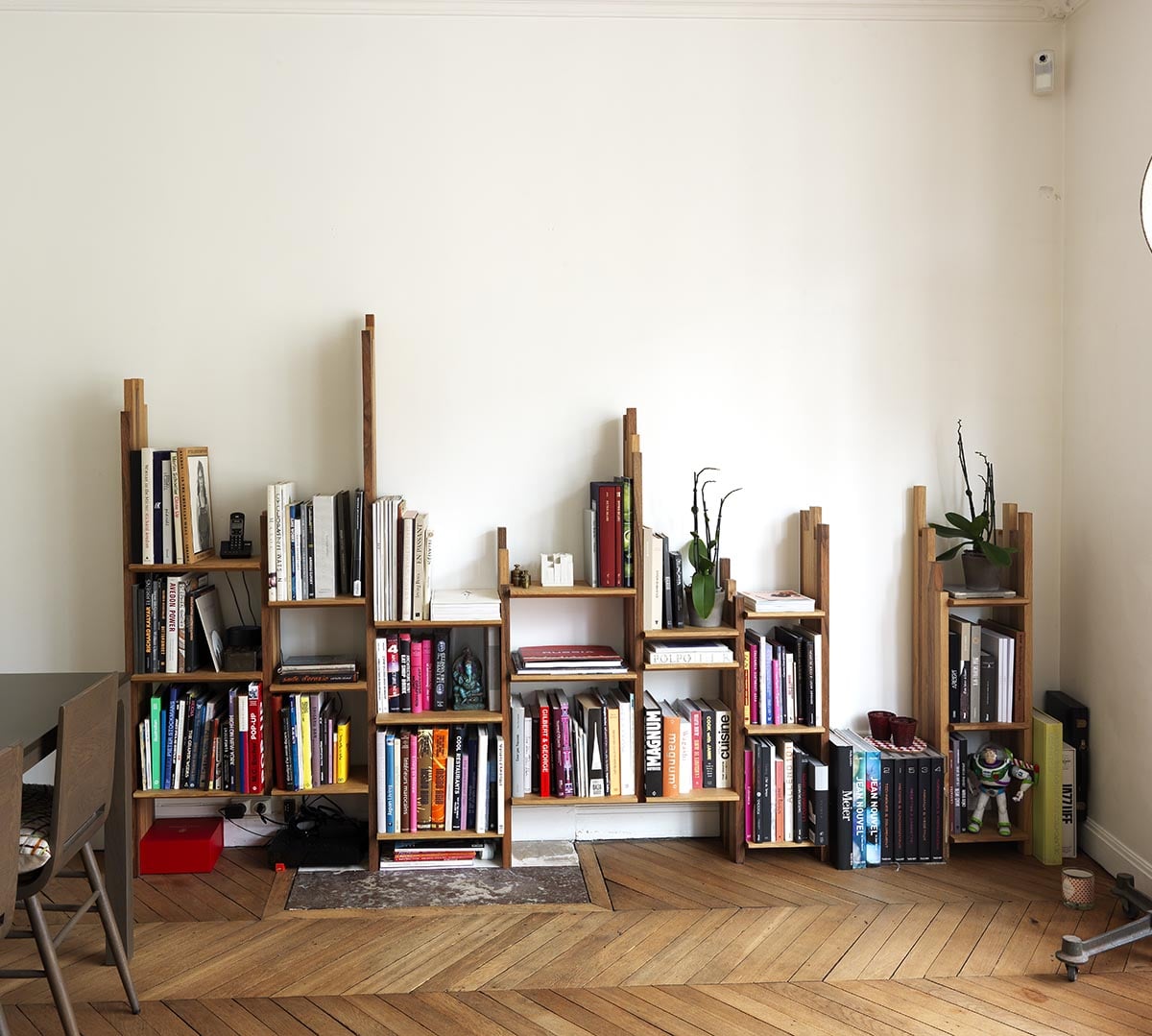 bibliothèque bois design sur-mesure
