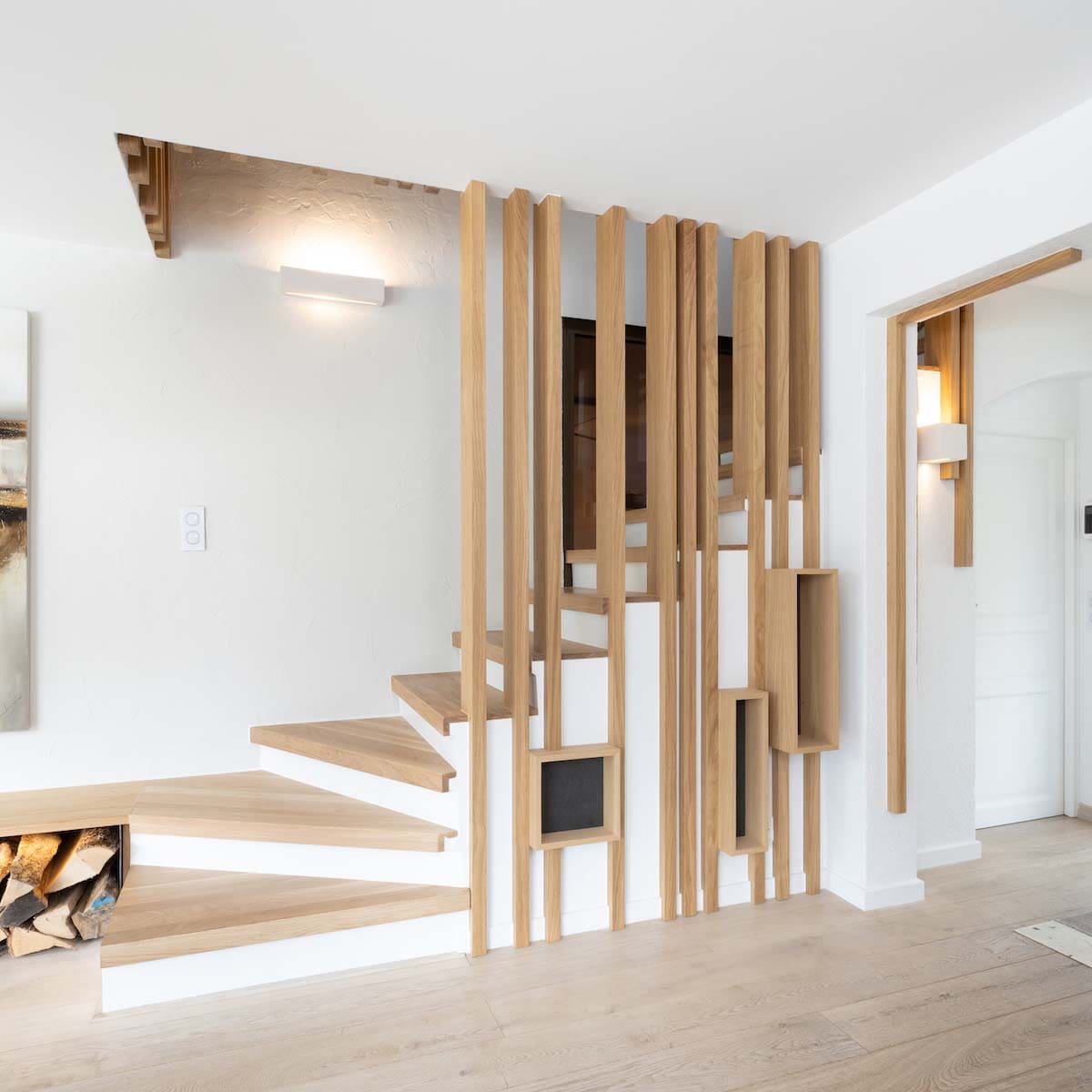 buffescalier bois et blanc sur mesure - atelier design ébéniste annecyet bois moderne - artisant ébéniste annecy