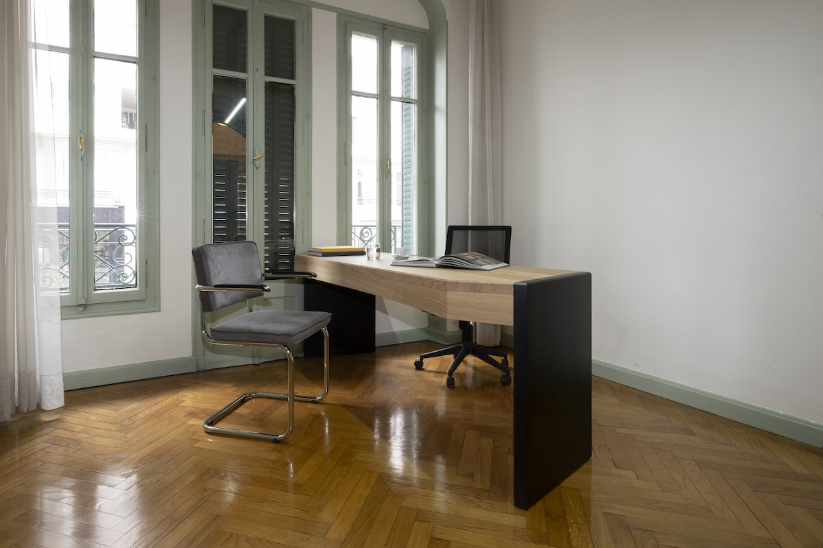 bureau-sur-mesure-bois-annecy